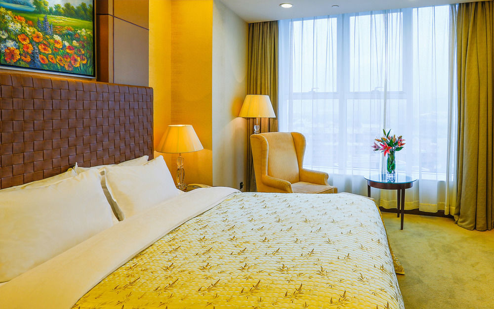 Grand Skylight Garden 5*