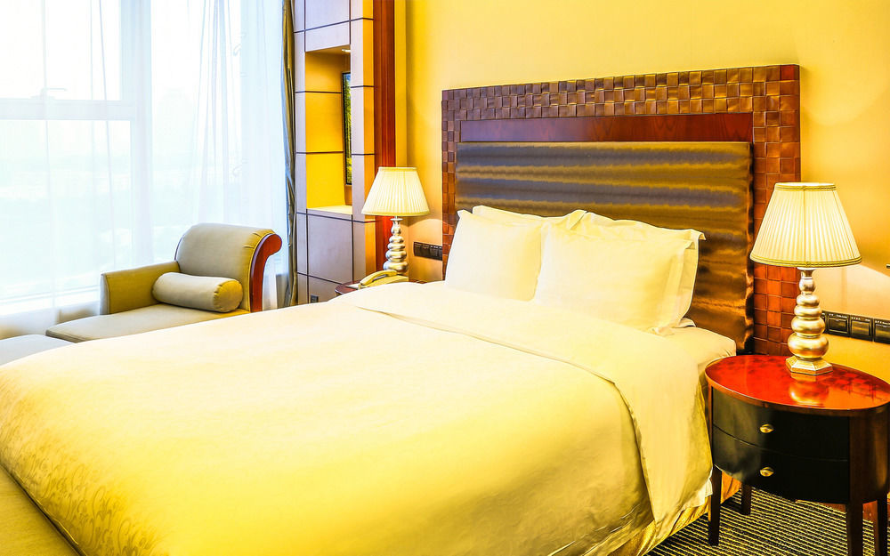 Hotel Grand Skylight Garden 5*
